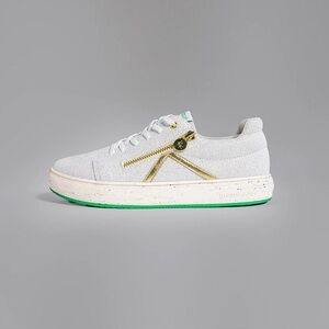 KOKOLU Comfort Knit Sneaker